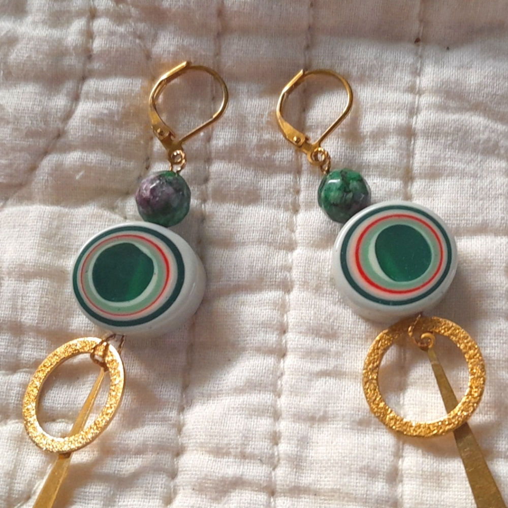 SOLD! 'Lil Green Eyes' Dangles - Picture 4 of 4